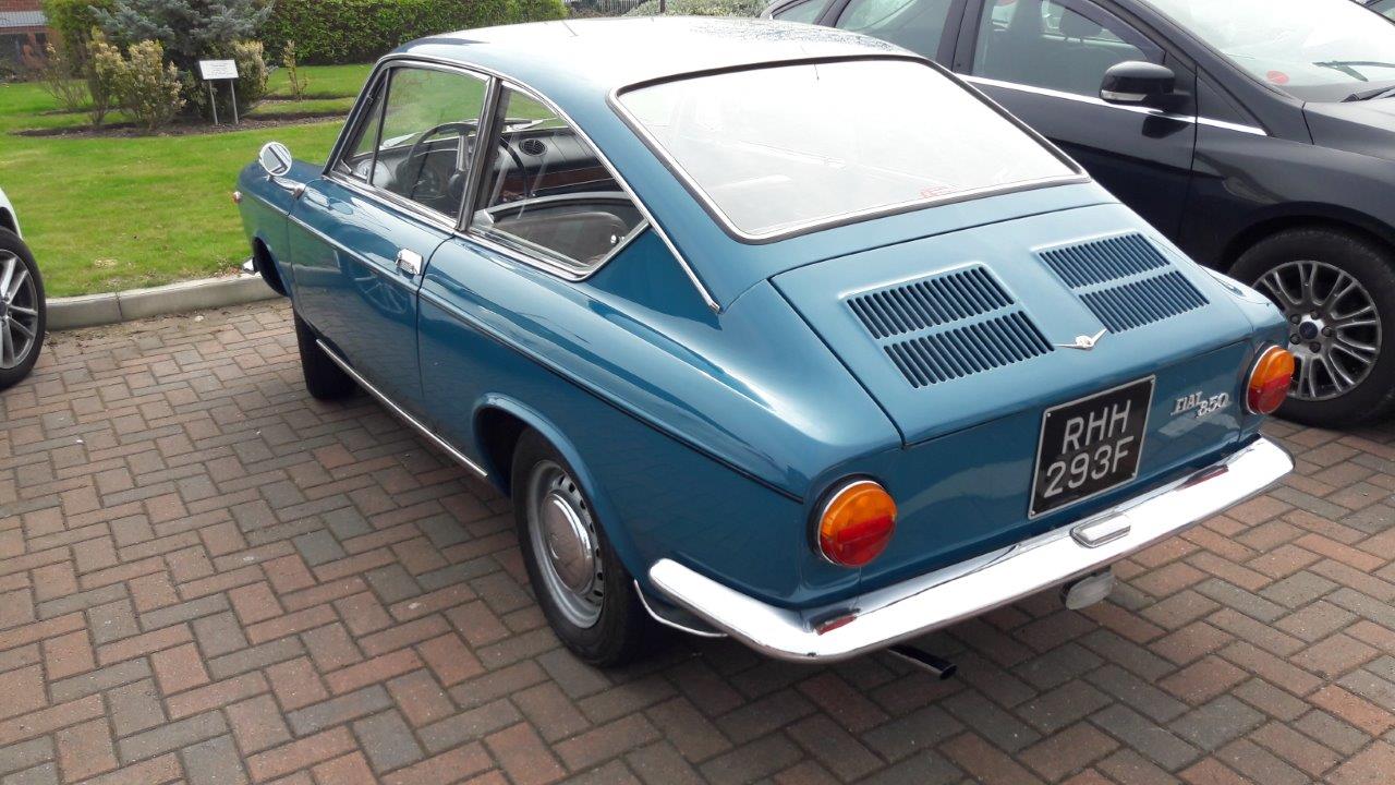 Fiat 850 Coupe 1.jpg